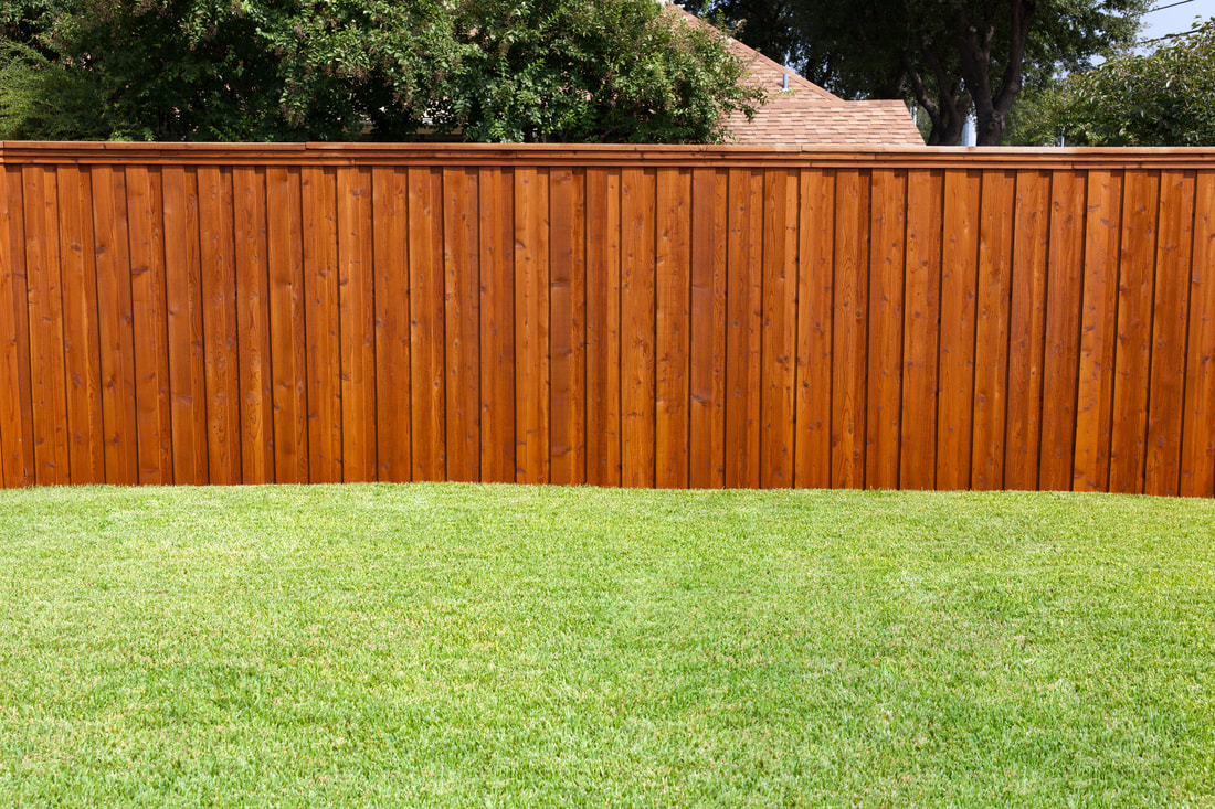 Picture of Wood Fence installed by Lakeside Fence and Decks, serving Lakeside and the surrounding Jacksonville area.